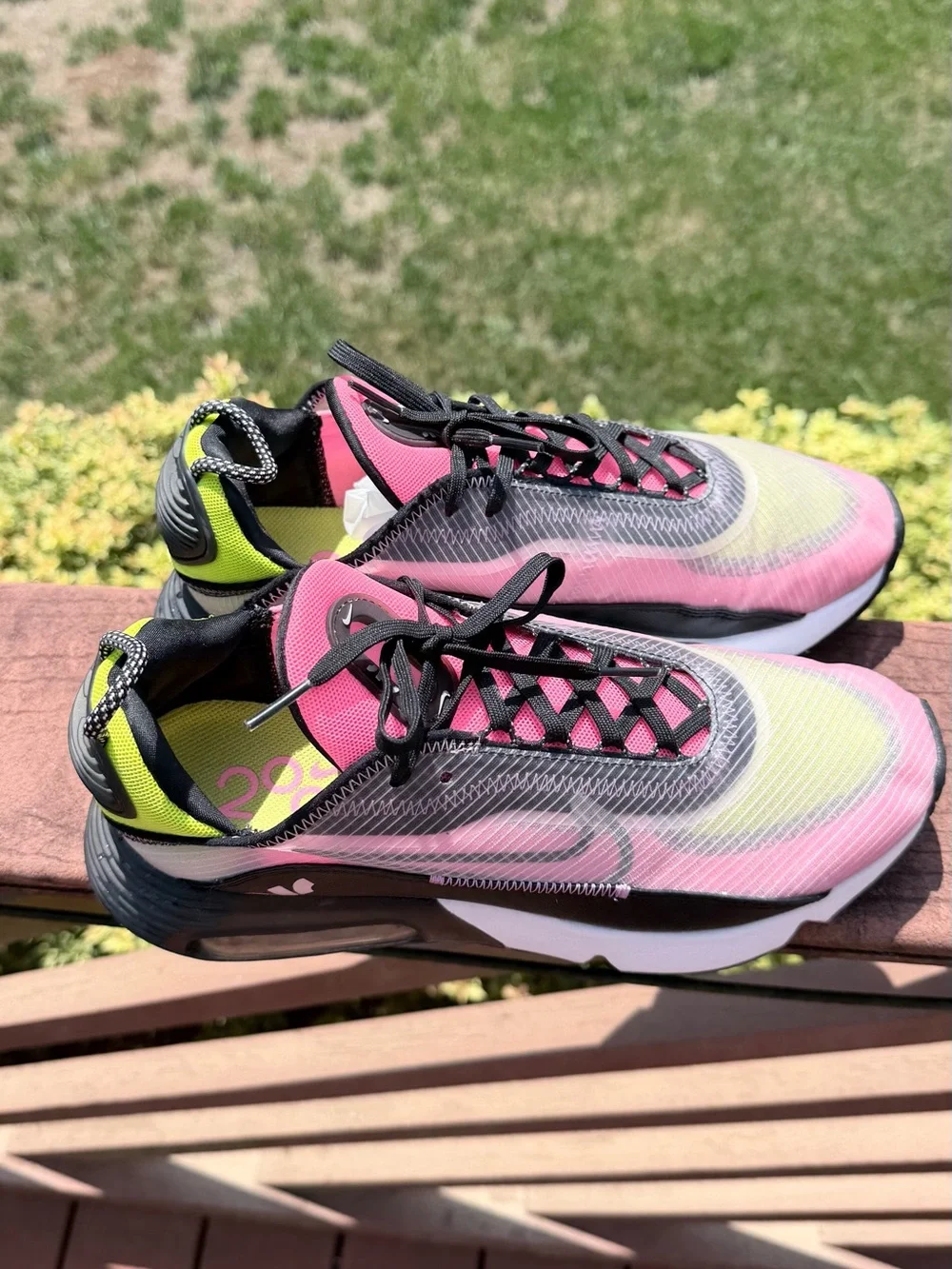 Nike Wmns Air Max 2090 'Champagne Cyber' Nike /  Sneakers /  Air Max 2090.
